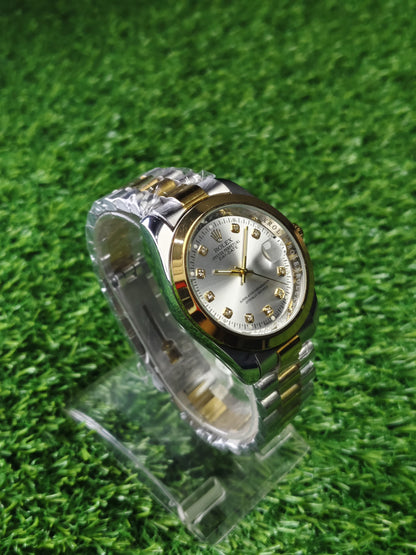 Two tone white  dial watch