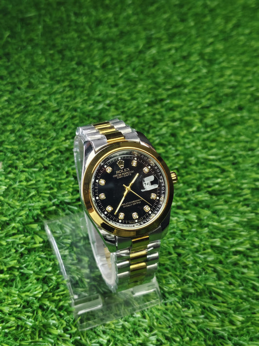 Two tone black dial watch